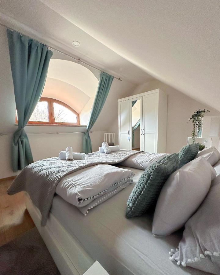 Piros Vendeghaz Villa Tihany Ngoại thất bức ảnh